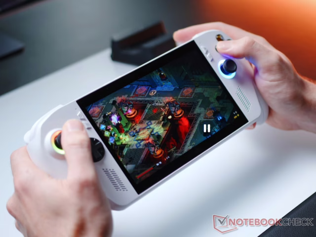 消息称华硕将于Computex 2026推出新款掌机 1 Asus might unveil a new handheld at Computex 2026