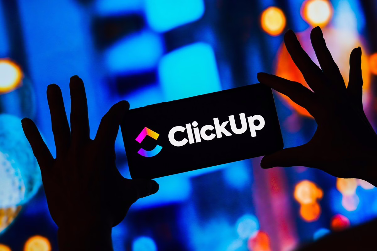ClickUp裁员22%并引入百万美元薪资带