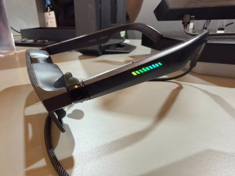 Xreal's New Budget Display Glasses Can Change Their Look on the Fly