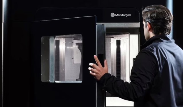 Why Nano Dimension Is Selling Markforged and What Stratasys Gains