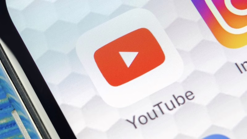 YouTube新版AI标签显示示意