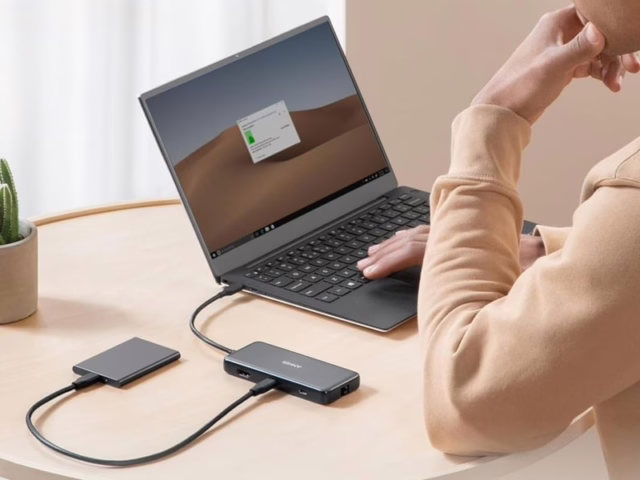 New Anker 8-in-1 dual display USB-C hub on the way