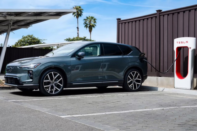 Over 20,000 new fast-charging points: Volvo rolls out massive charging update for its EV fleet