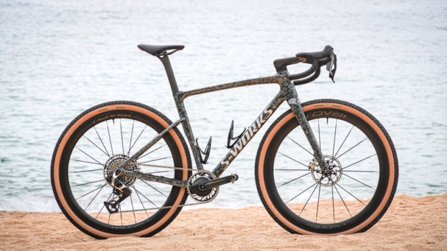A Tarmac for Gravel? The New Specialized Crux Pushes Gravel Speed to the Limit