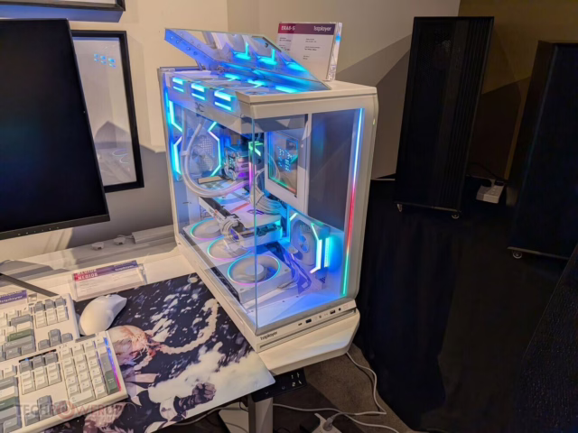 1stPlayer at Computex 2026: New Cases, Cooling, PSUs