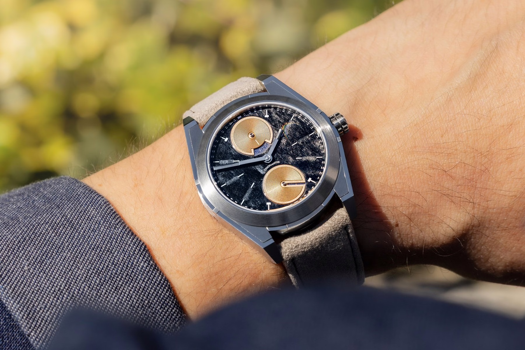 Pragma发布P1 Perseverance Stone Dial Editions 2026首款限量腕表:黑曜石盘面仅6枚 1 Pragma P1 Perseverance Silver Obsidian Dial