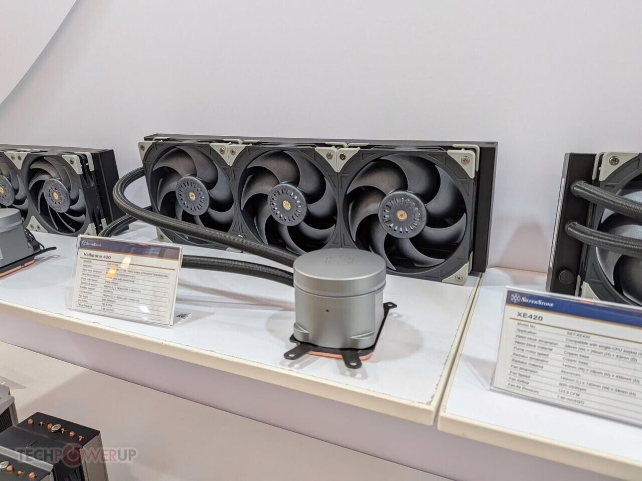 银欣在Computex 2026展示的散热新品